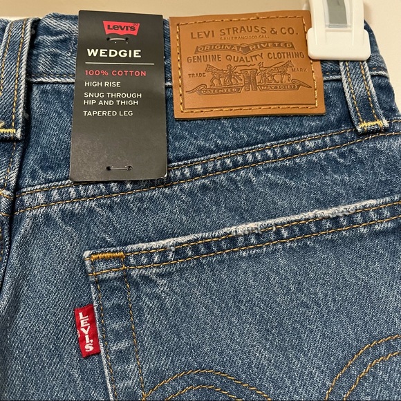 NWT Levi’s Blue Wedgie Fit Ankle Premium Jeans 24x28 100% Cotton Athens Shut It - Picture 5 of 16